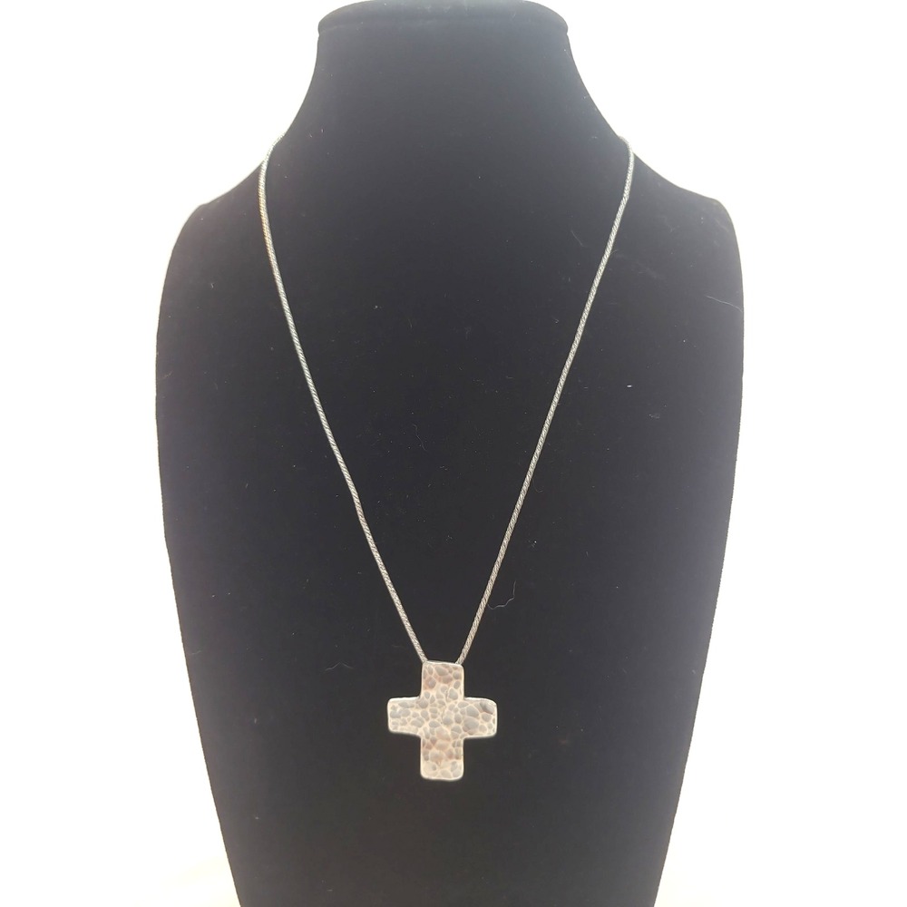 Retired Authentic SILPADA Sterling Silver Hammered Cross Pendant Necklace